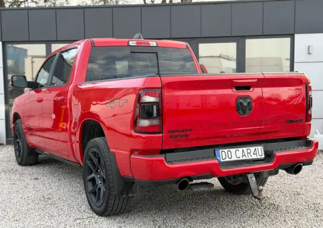 RAM 1500 Crew Cab Shortbed Laramie
