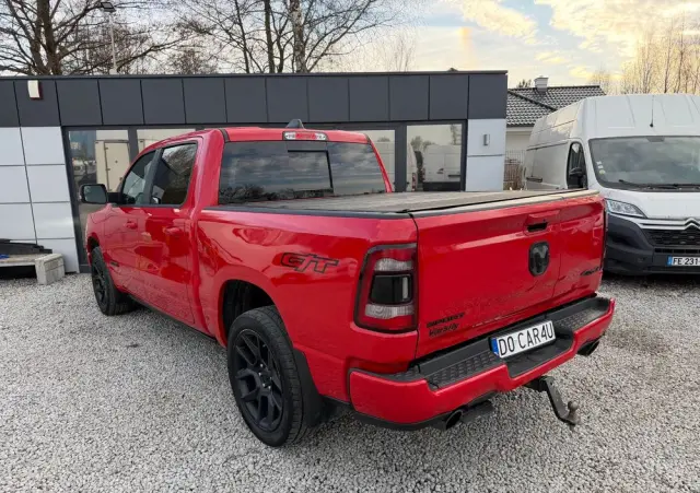 RAM 1500 Crew Cab Shortbed Laramie