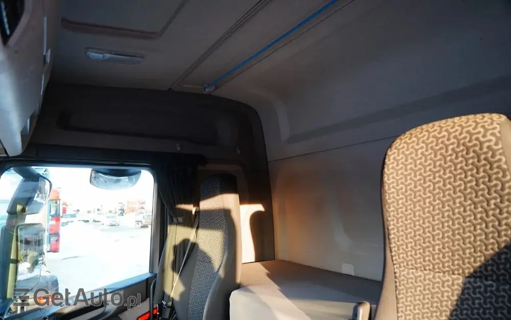 SCANIA R 450 / RETARDER / HYDRAULIKA / KLIMATYZACJA POSTOJOWA / OPONY 100% 