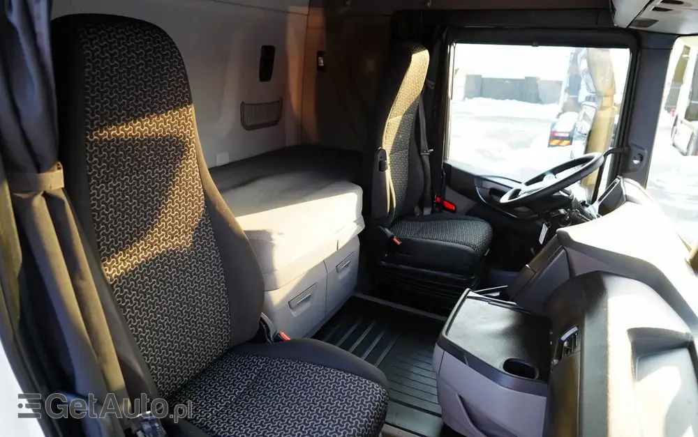 SCANIA R 450 / RETARDER / HYDRAULIKA / KLIMATYZACJA POSTOJOWA / OPONY 100% 