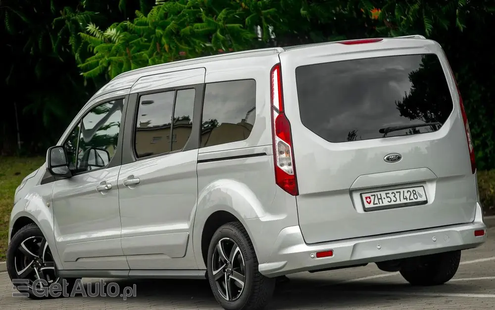 FORD Tourneo Connect Grand 1.6 EcoBoost Titanium