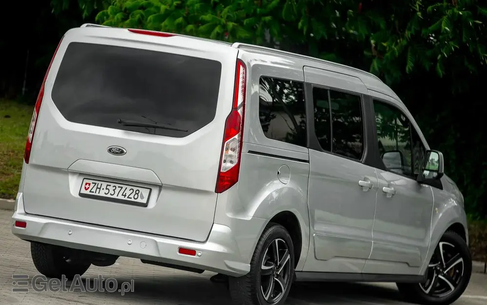 FORD Tourneo Connect Grand 1.6 EcoBoost Titanium