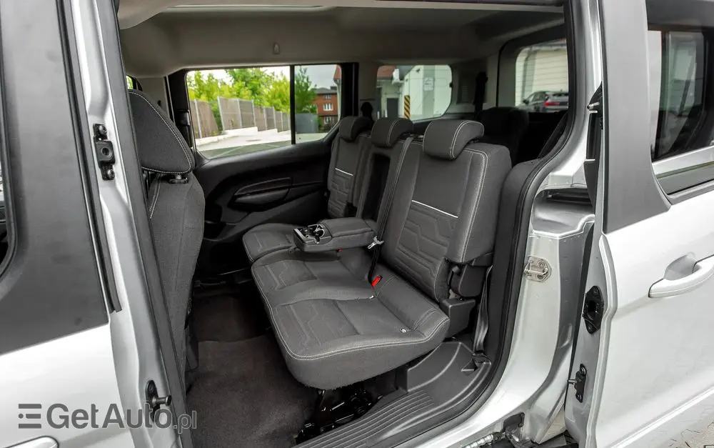 FORD Tourneo Connect Grand 1.6 EcoBoost Titanium