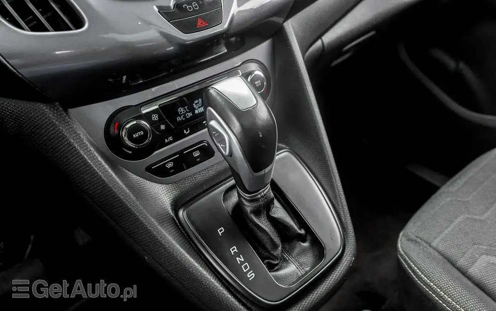 FORD Tourneo Connect Grand 1.6 EcoBoost Titanium