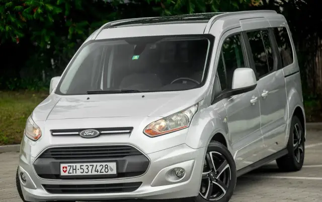 FORD Tourneo Connect Grand 1.6 EcoBoost Titanium
