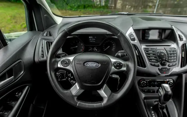 FORD Tourneo Connect Grand 1.6 EcoBoost Titanium