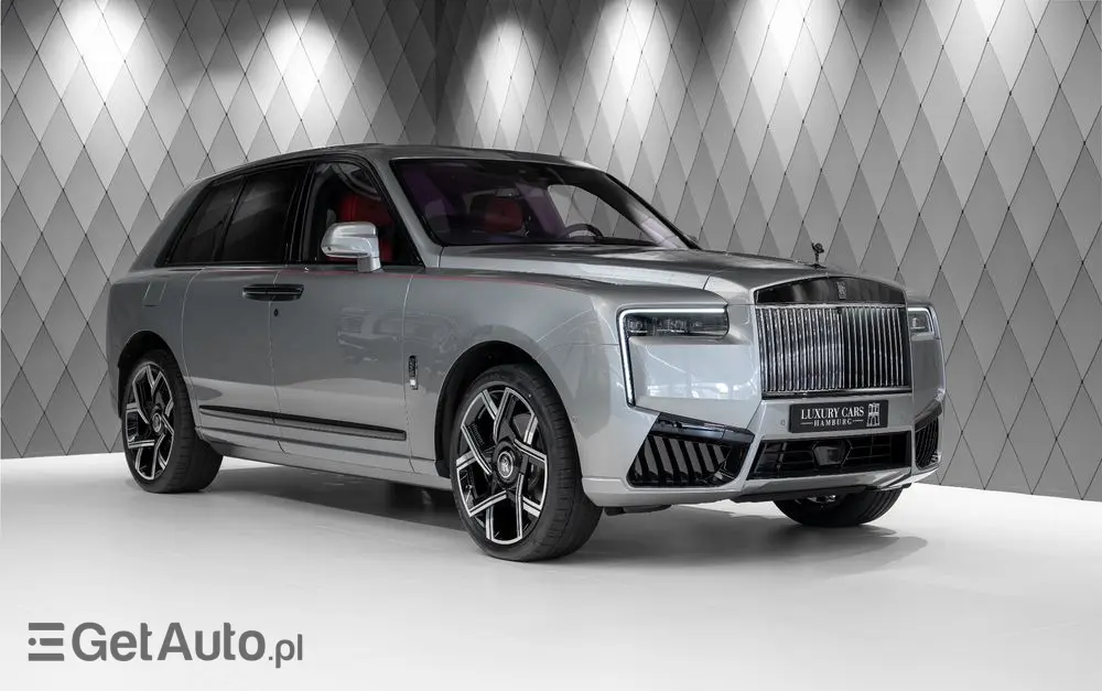 ROLLS-ROYCE Cullinan 