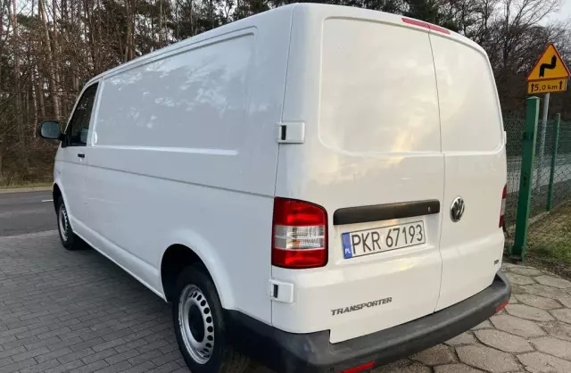 VOLKSWAGEN TRANSPORTER 