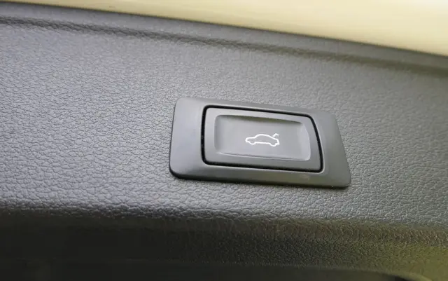 AUDI A4 Avant 2.0 TDI