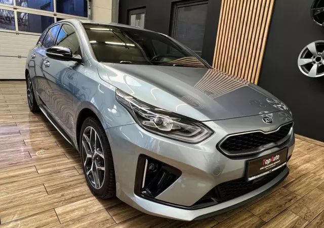 KIA ProCeed 1.4 T-GDI GT Line DCT
