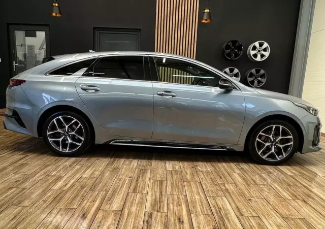 KIA ProCeed 1.4 T-GDI GT Line DCT