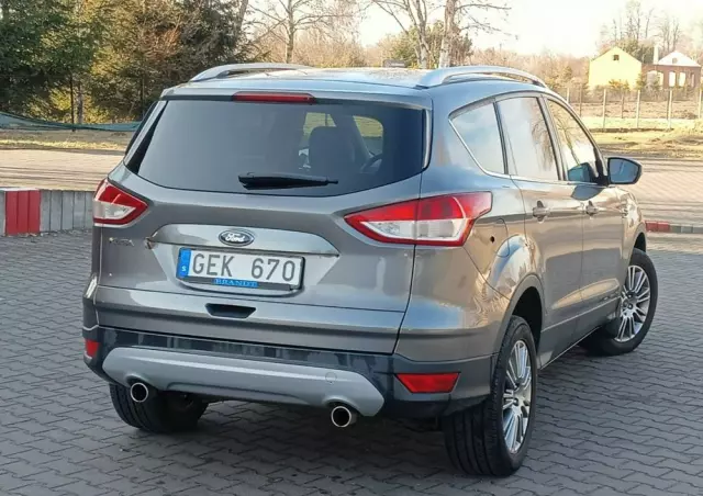 FORD Kuga 
