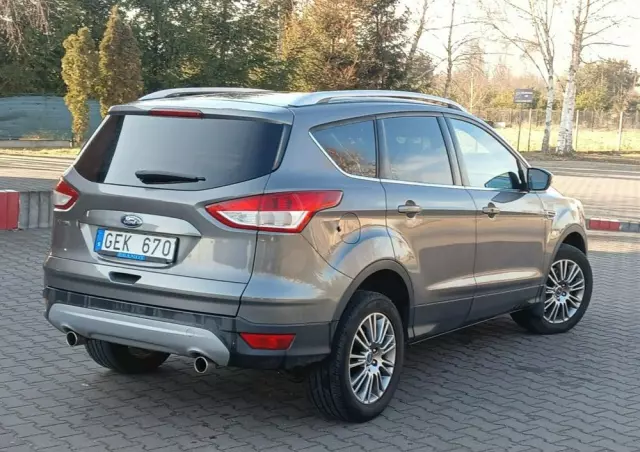 FORD Kuga 