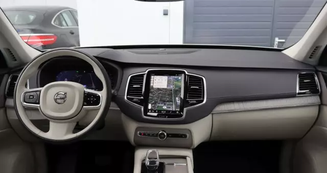 VOLVO XC 90 B5 B AWD Plus Bright 7os