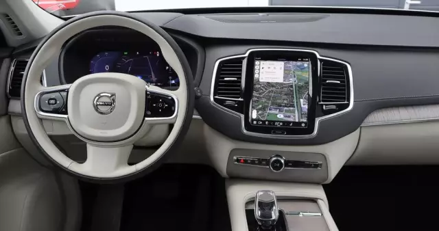 VOLVO XC 90 B5 B AWD Plus Bright 7os