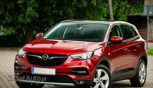 OPEL Grandland 