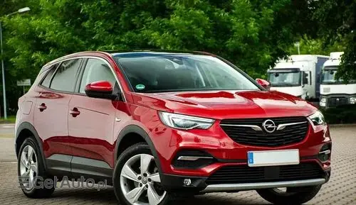 OPEL Grandland 