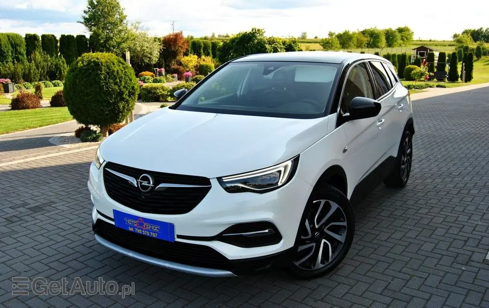 OPEL Grandland X 