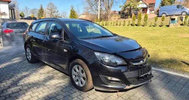 OPEL Astra 1.6 D (CDTI DPF ecoFLEX) Start/Stop Edition