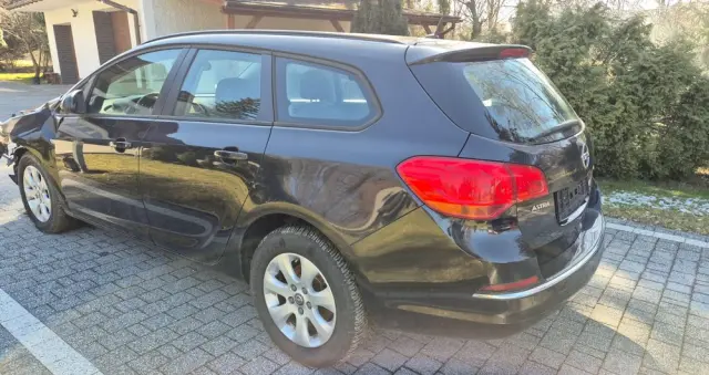 OPEL Astra 1.6 D (CDTI DPF ecoFLEX) Start/Stop Edition