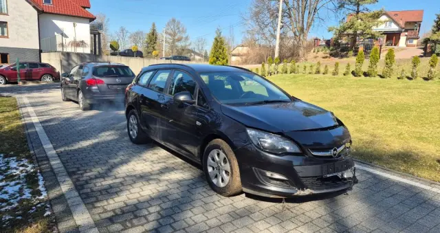 OPEL Astra 1.6 D (CDTI DPF ecoFLEX) Start/Stop Edition