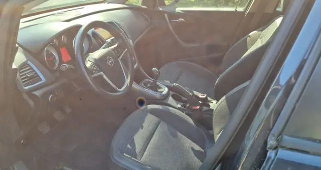 OPEL Astra 1.6 D (CDTI DPF ecoFLEX) Start/Stop Edition