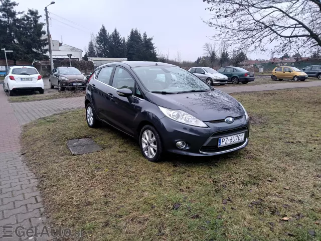 FORD Fiesta Ghia