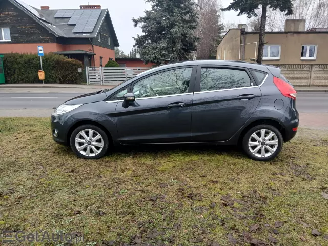 FORD Fiesta Ghia