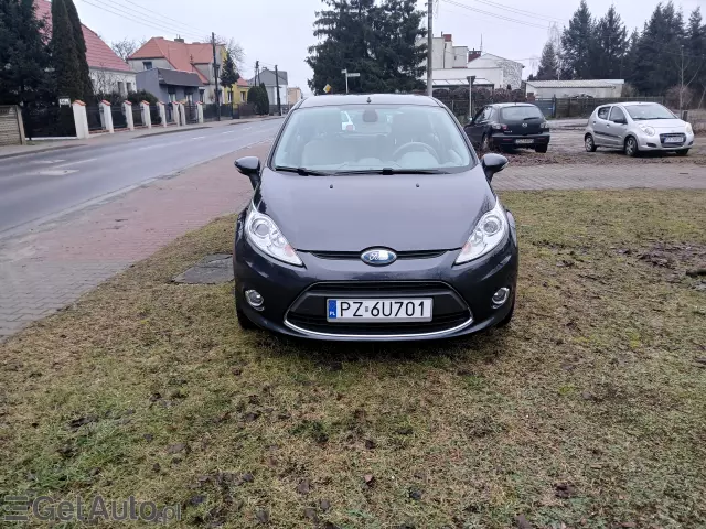 FORD Fiesta Ghia