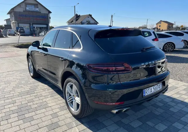 PORSCHE Macan S PDK