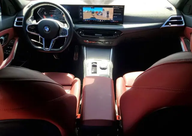 BMW Seria 3 330i Edition M Sport Shadow