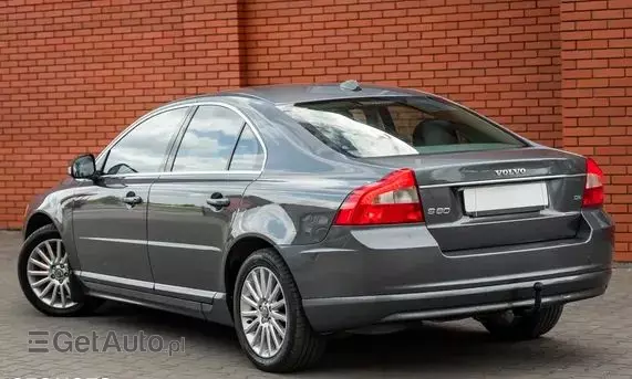 VOLVO S80 D5 Momentum