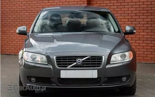 VOLVO S80 D5 Momentum