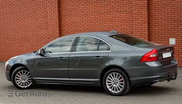 VOLVO S80 D5 Momentum