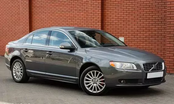 VOLVO S80 D5 Momentum