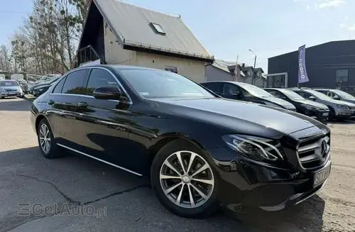 MERCEDES-BENZ Klasa E 