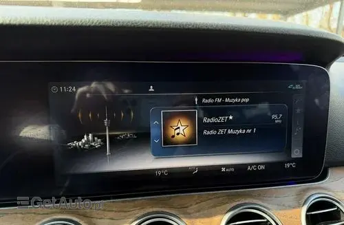 MERCEDES-BENZ Klasa E 