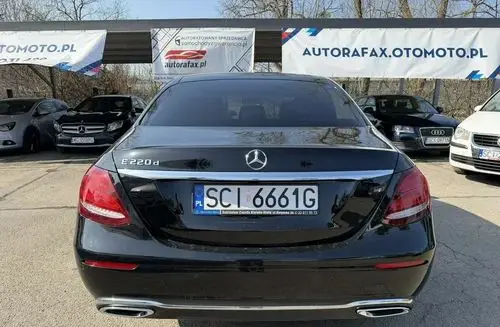 MERCEDES-BENZ Klasa E 