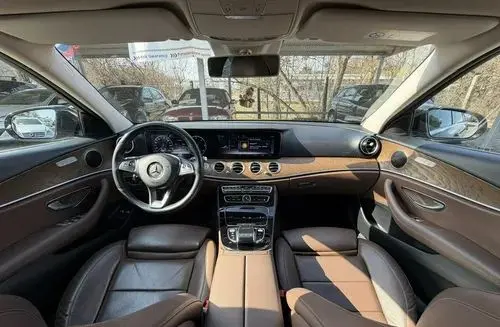 MERCEDES-BENZ Klasa E 