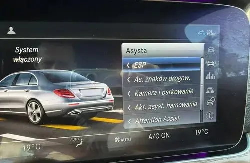 MERCEDES-BENZ Klasa E 