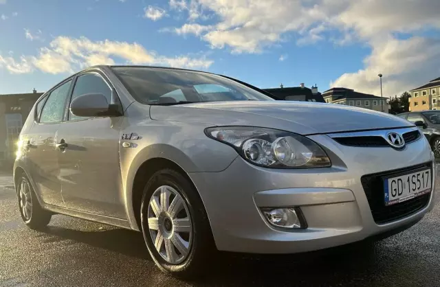 HYUNDAI I30 