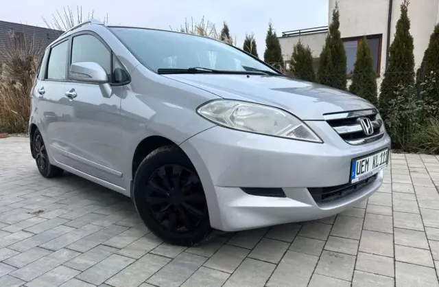HONDA Fr-v 