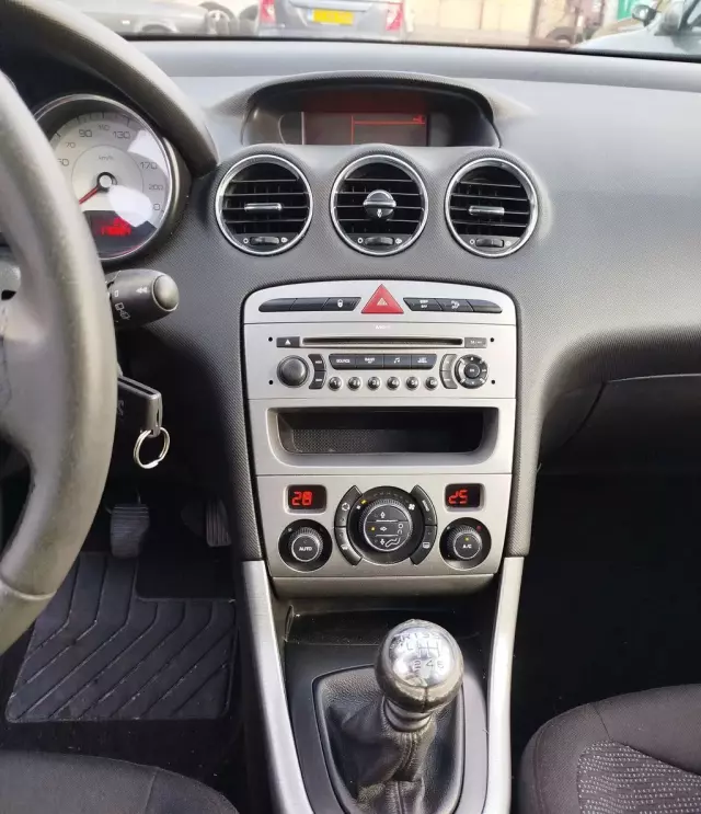 PEUGEOT 308 1.6 16V THP (150 KM) 5d