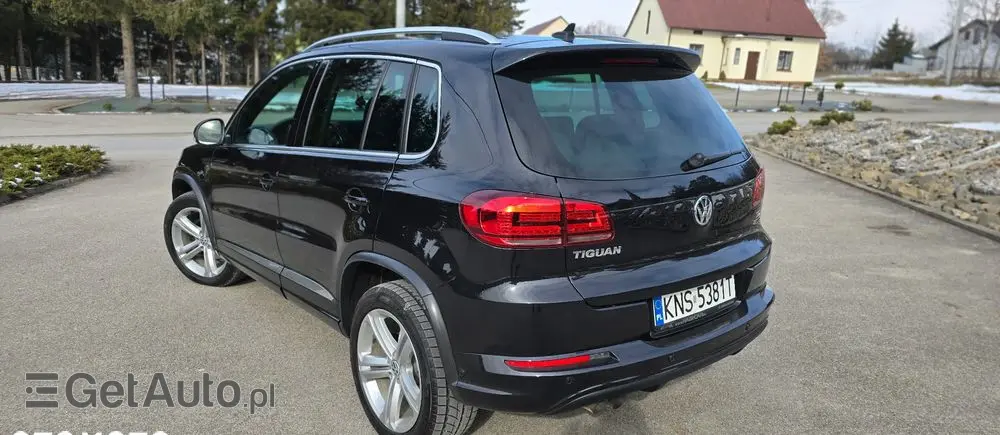 VOLKSWAGEN Tiguan 2.0 TDI SCR 4MOTION BlueMotion Technology Sport & Style