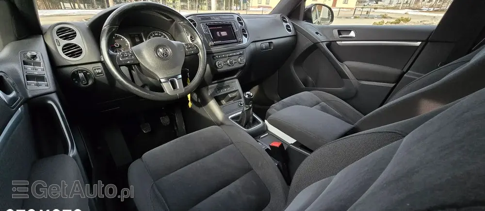 VOLKSWAGEN Tiguan 2.0 TDI SCR 4MOTION BlueMotion Technology Sport & Style