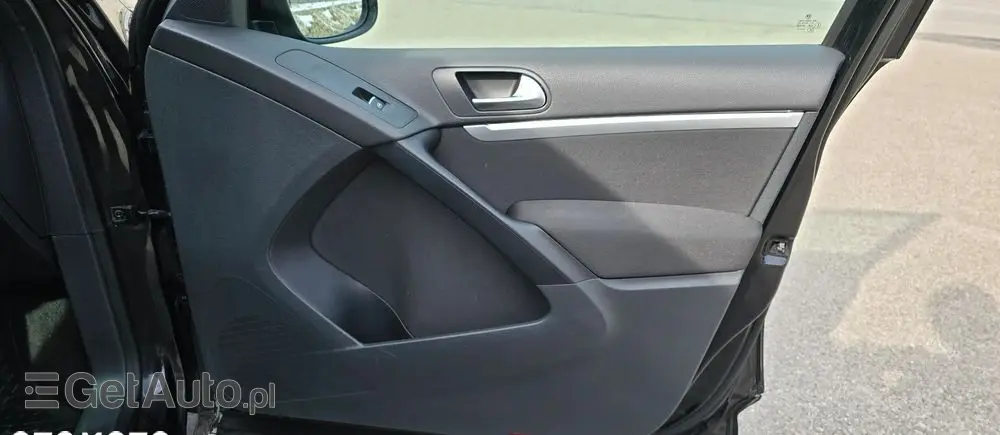 VOLKSWAGEN Tiguan 2.0 TDI SCR 4MOTION BlueMotion Technology Sport & Style