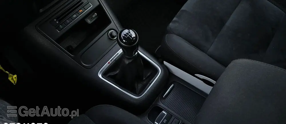 VOLKSWAGEN Tiguan 2.0 TDI SCR 4MOTION BlueMotion Technology Sport & Style