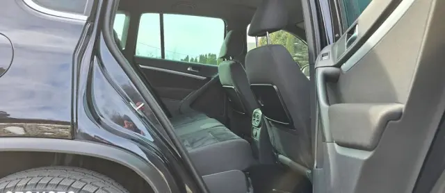 VOLKSWAGEN Tiguan 2.0 TDI SCR 4MOTION BlueMotion Technology Sport & Style