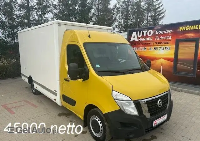 NISSAN NV 400 