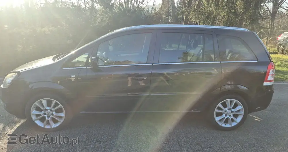 OPEL Zafira 1.6 Edition